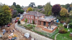 0c498333-de39-450f-9a0e-412e60c46097