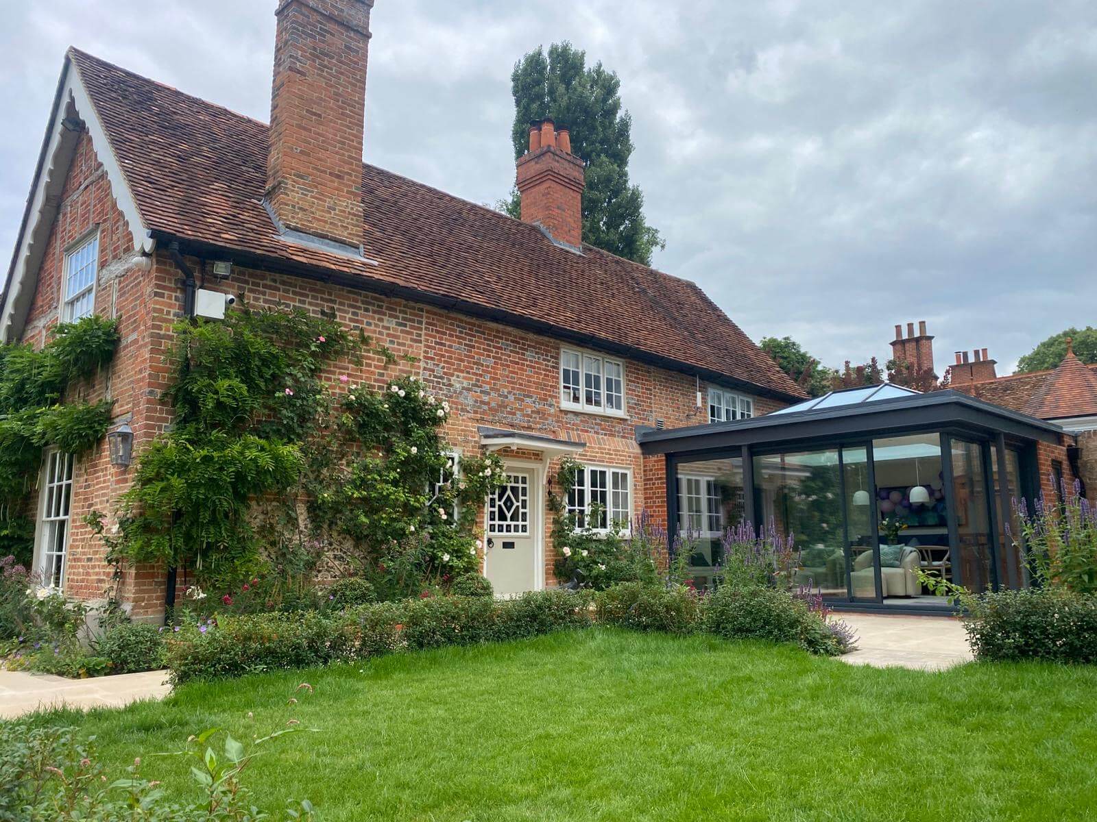 08106c8f-71ab-4e37-9279-7b4abc5cdc8a