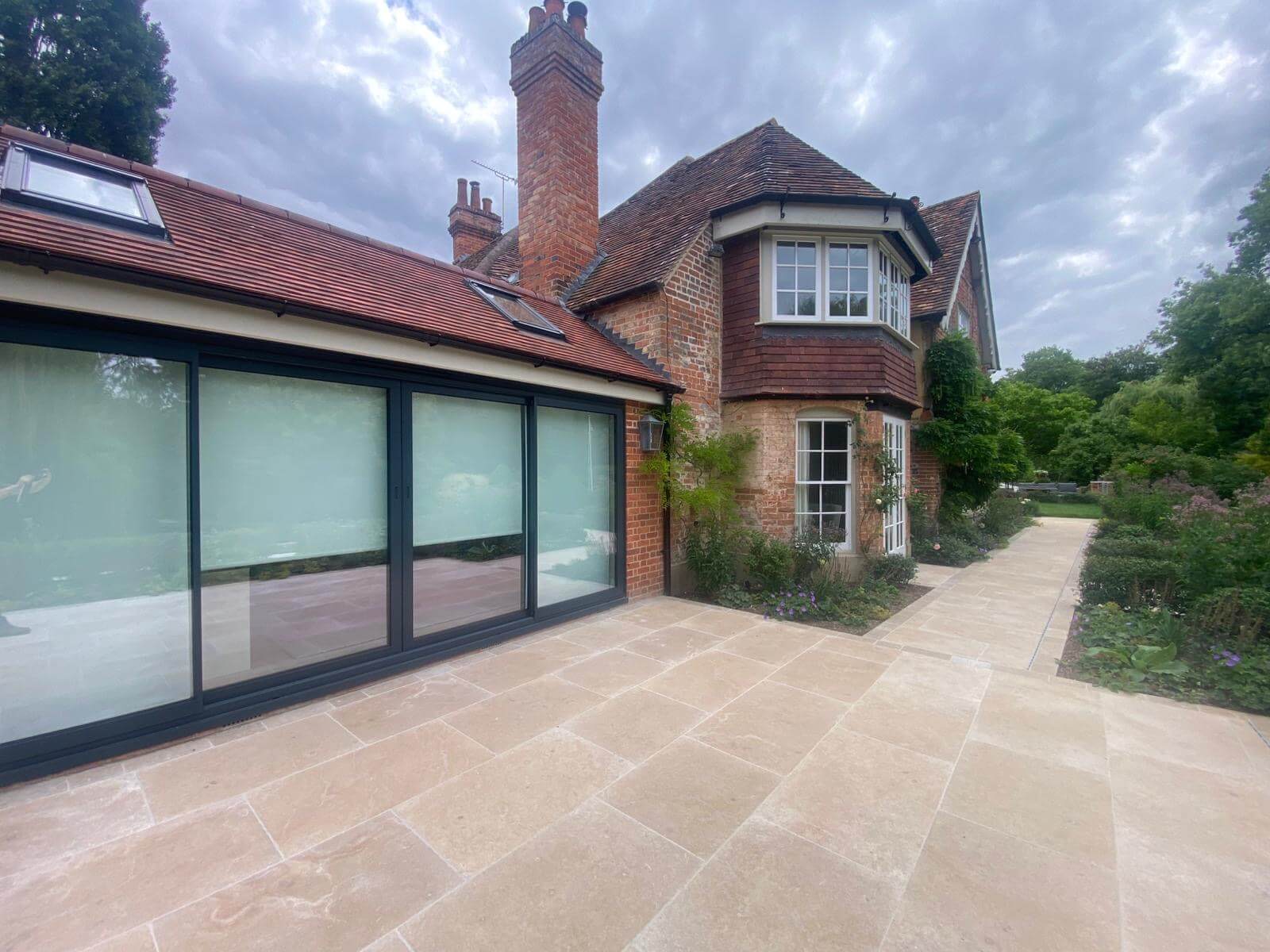 f4a6848c-f242-415a-92bb-f5888ccb9542